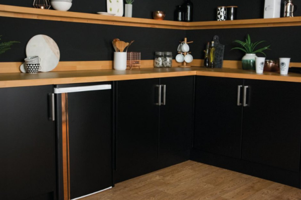 Пленка виниловая самоклеящаяся матовая 1500х500 мм. / Для интерьера, мебели, автомобиля, декора